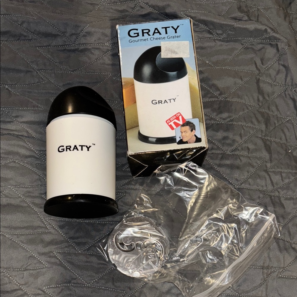 NIB Graty Gourmet Cheese Grater in Black and White as seen on tv